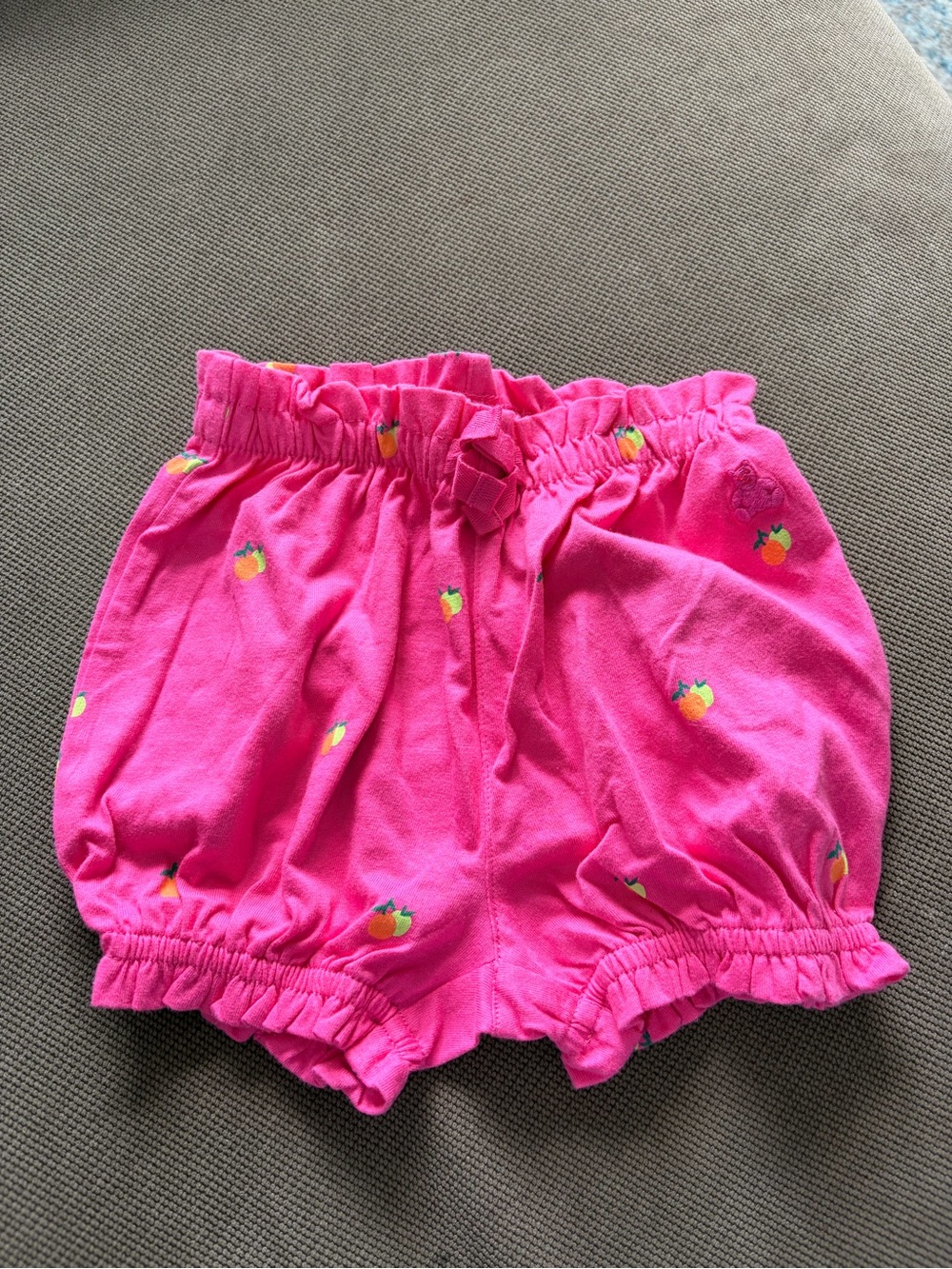 GAP Bright Pink Bubble Short with Peach Motif
